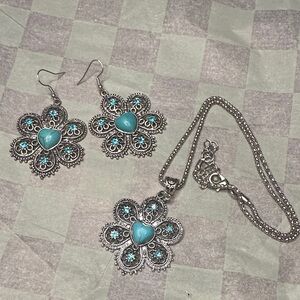 Silver and Turquoise Floral Jewelry Set